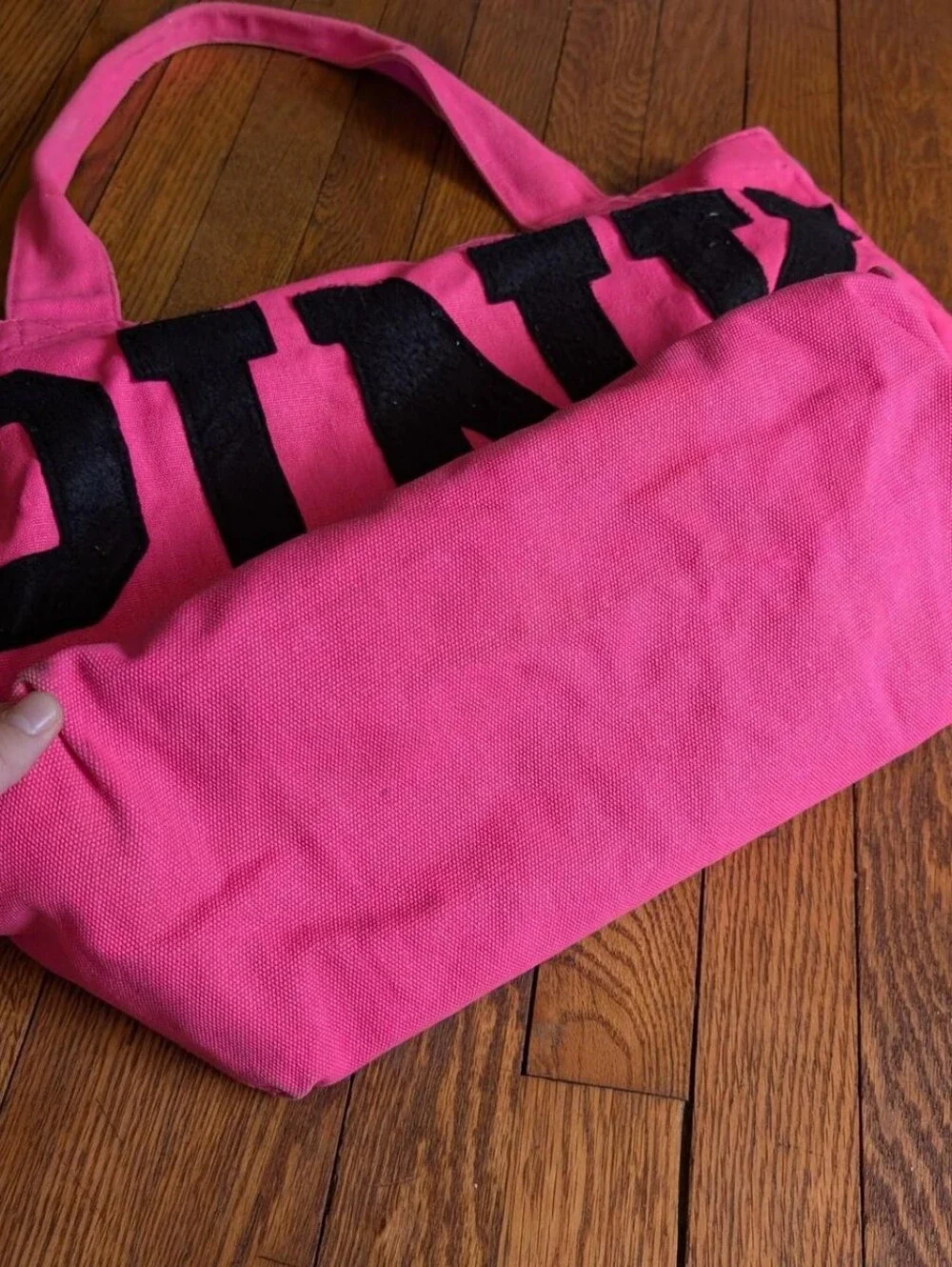 PINK Victorias Secret has pink